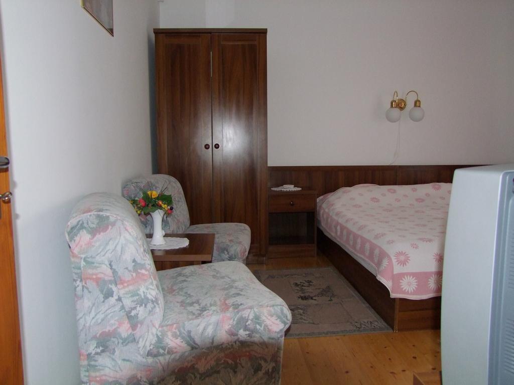 Rajna Apartmanhaz Bogács Buitenkant foto