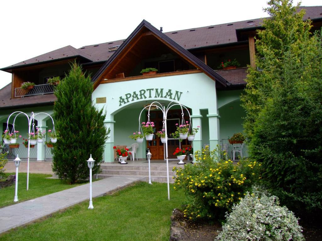 Rajna Apartmanhaz Bogács Buitenkant foto