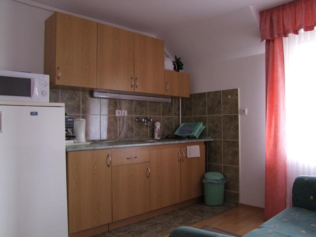 Rajna Apartmanhaz Bogács Kamer foto