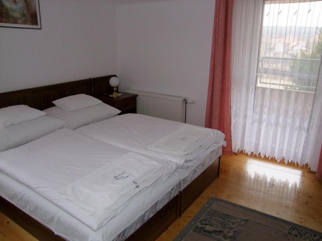 Rajna Apartmanhaz Bogács Kamer foto