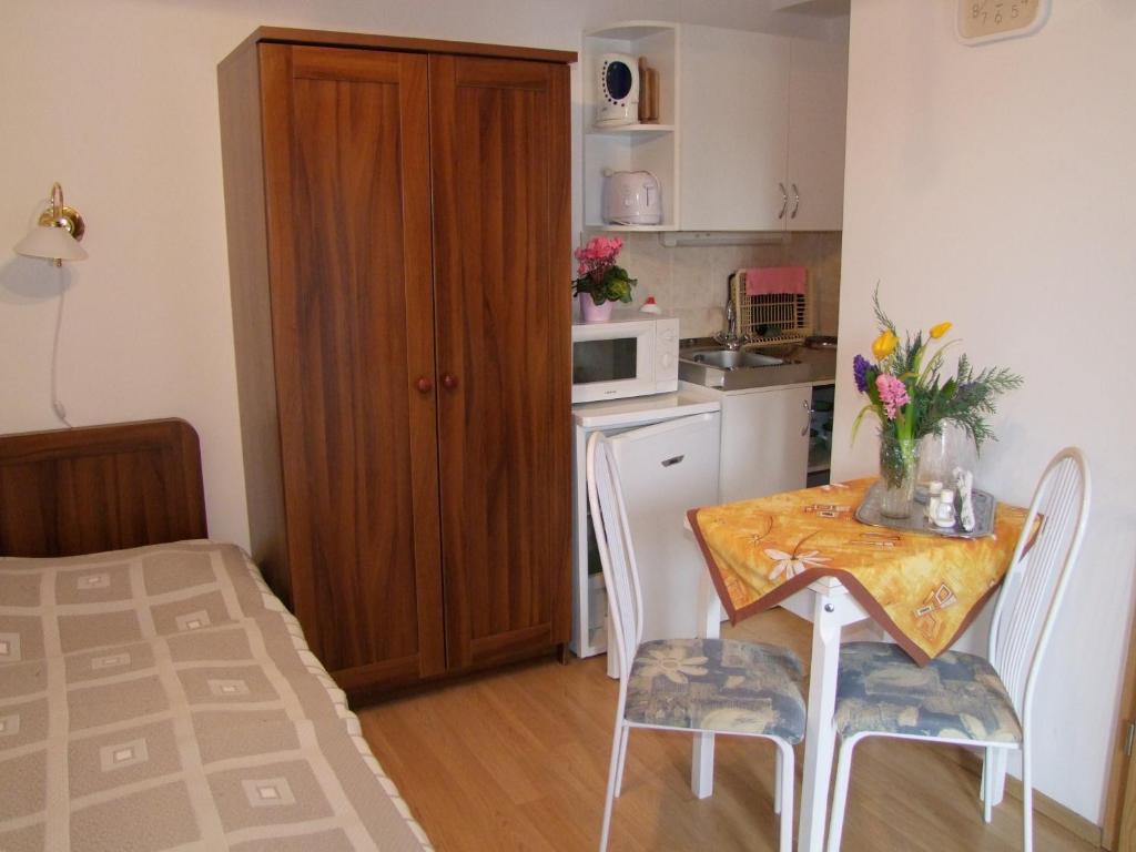 Rajna Apartmanhaz Bogács Kamer foto